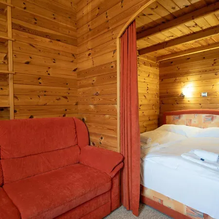 Ea Horsky Hajenka Guest house 3*