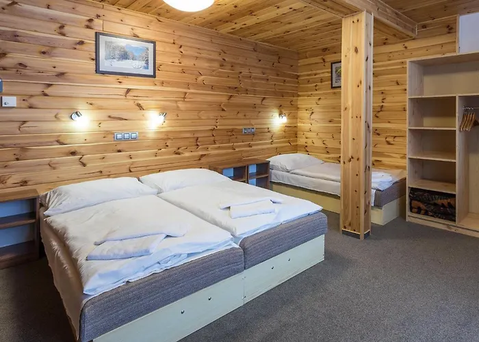 Konukevi Ea Horsky Hajenka 3*